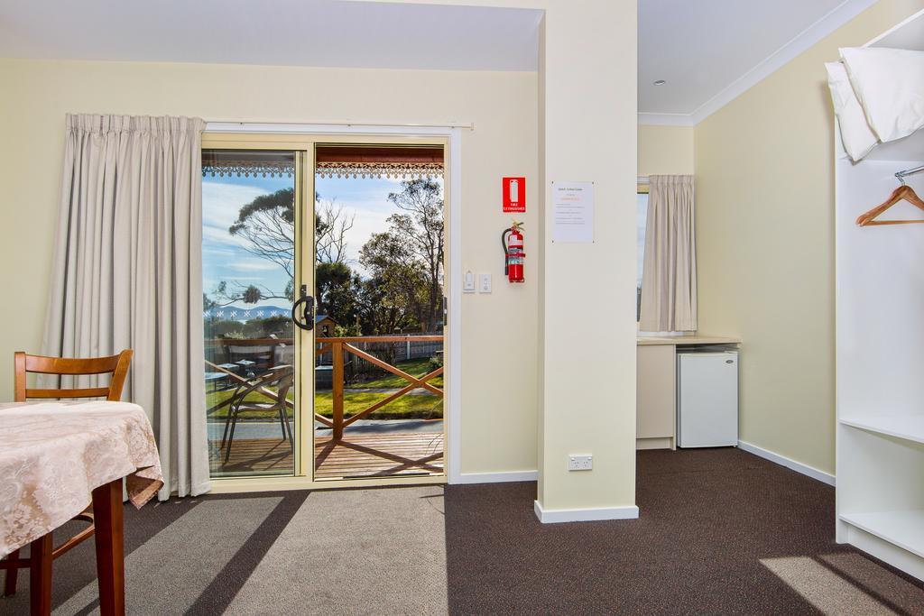 Wintersun Gardens Motel Bicheno Exterior foto