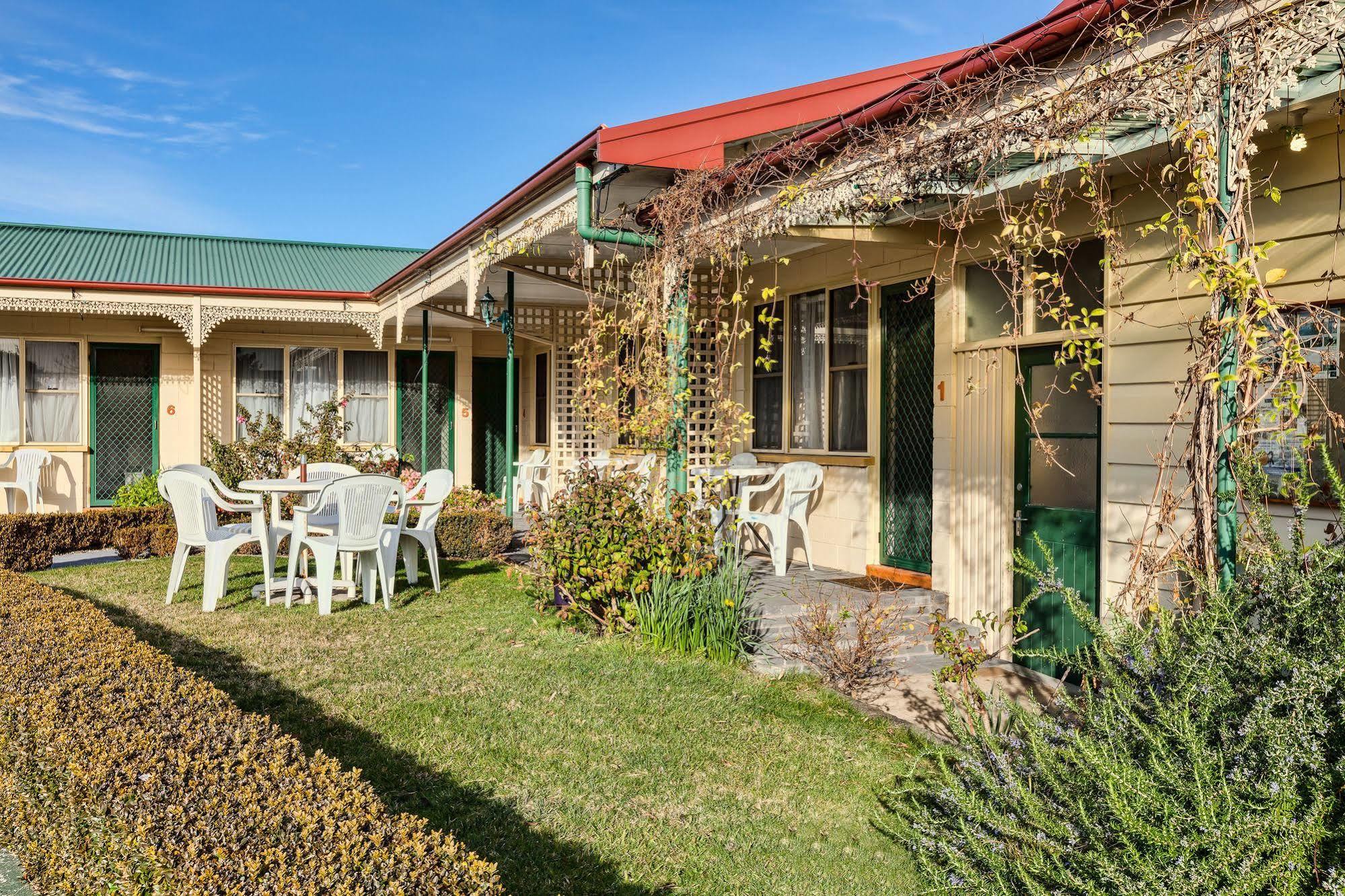 Wintersun Gardens Motel Bicheno Exterior foto